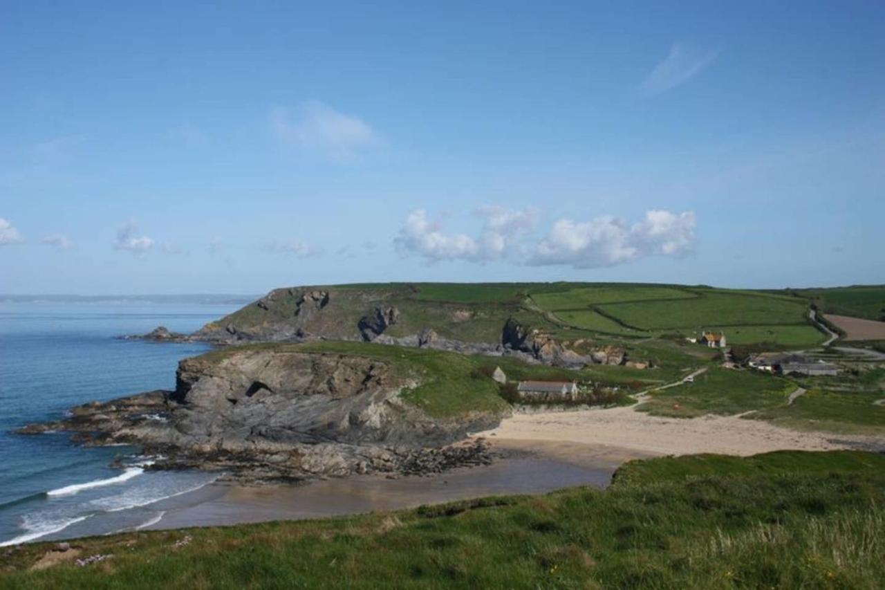 Wellspring Cottage Nr Kynance Cove Lizard Exterior photo